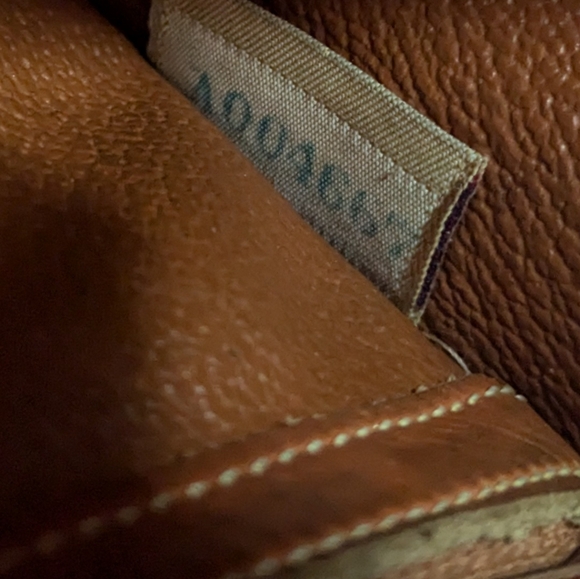 Vintage Dooney & Bourke Leather Crossbody Bag. - Picture 12 of 15